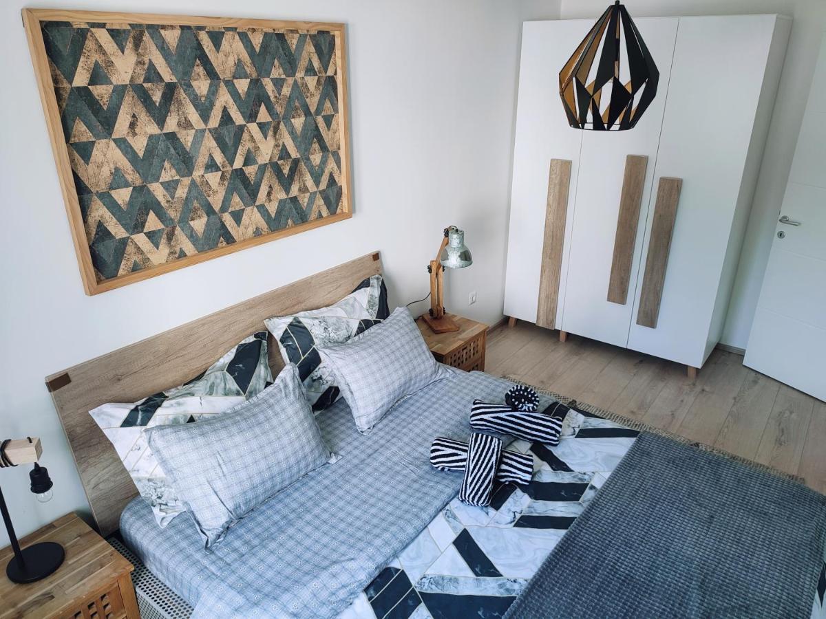 Appartement Apartman Lena à Tuzla Extérieur photo